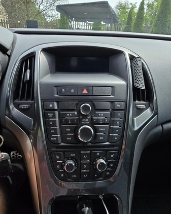 Opel Astra cena 31500 przebieg: 202200, rok produkcji 2012 z Mińsk Mazowiecki małe 154